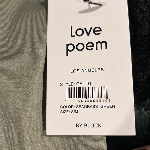 Love Poem Top in Size Small Mint Green - Picture 2 of 2